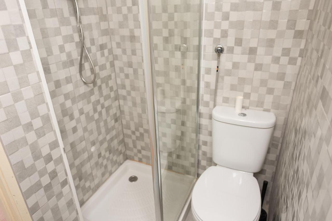 Marques Mini Hostel Лиссабон Экстерьер фото