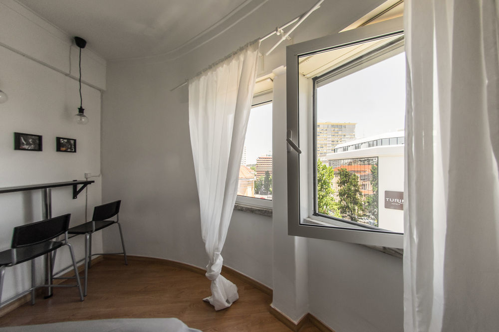 Marques Mini Hostel Лиссабон Экстерьер фото